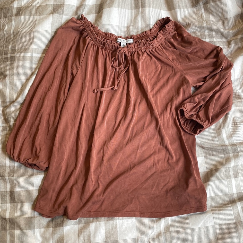 Brown/Clay Long sleeve Blouse Green Envelope size S